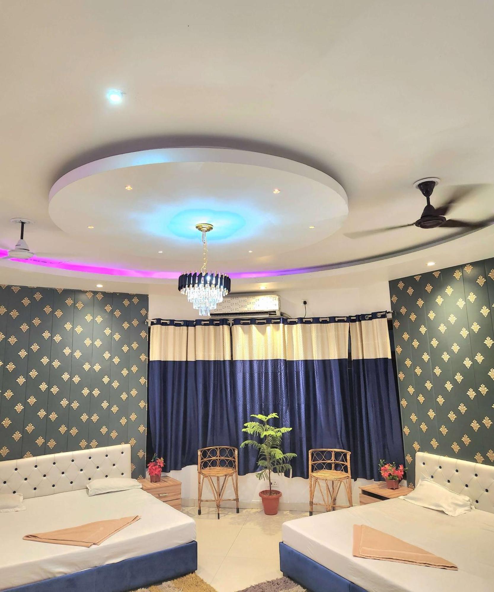 Mauji'S Villa Hotel & Guest House Prayagraj Esterno foto