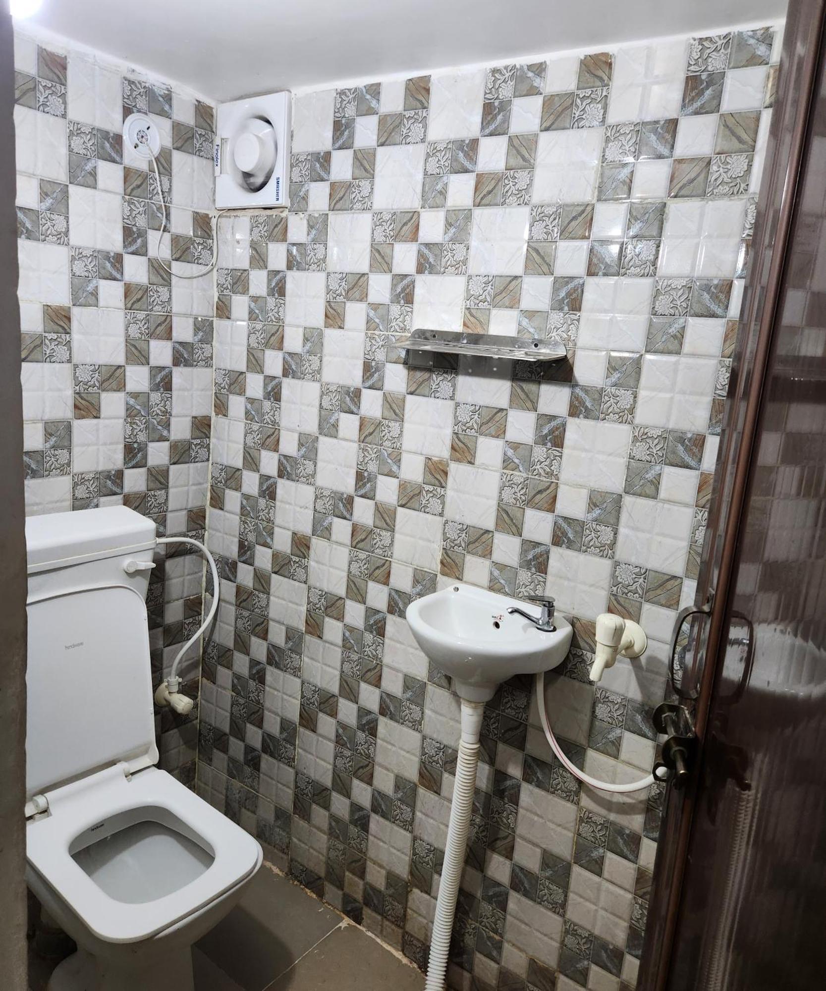 Mauji'S Villa Hotel & Guest House Prayagraj Esterno foto